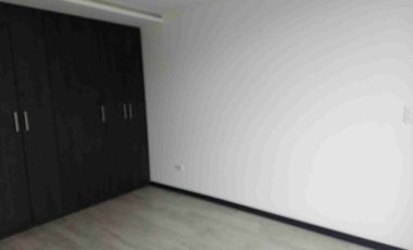 Renta Suite ubicación estratégica, sector El Batán.  Quito