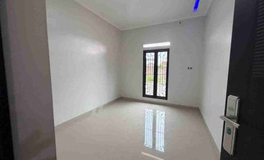 Rumah Cantik 2 Lt Harga Ekonomis Cluster Dekat UMS Pabelan
