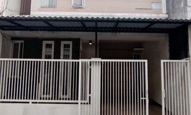 Rumah disewakan di RW 10, Manukan Kulon, Tandes, Surabaya, Jawa Timur