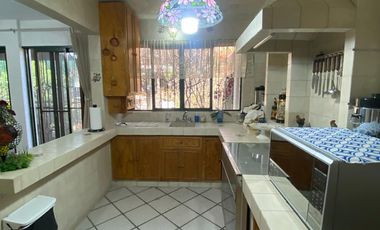 VENTA DE CASA EN EL EMPLEADO DOMINGO DIEZ CUERNAVACA MORELOS