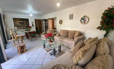 VENTA DE CASA EN EL EMPLEADO DOMINGO DIEZ CUERNAVACA MORELOS