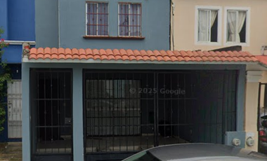 ATENCION!!! SE VENDE ESTA HERMOSA CASA INCREIBLE PRECIO UBICADA EN COL. HACIENDA REAL DEL CARIBE, CANCUN APROVECHA SOLO RECURSO PROPIO