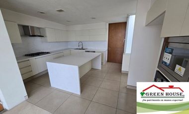 VENTA EXCLUSIVO DEPARTAMENTO EN JARDINES EN LA MONTAÑA