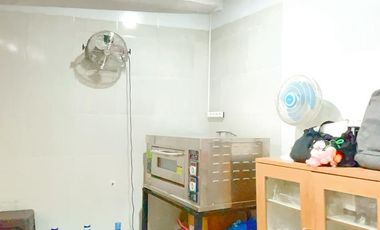 Rumah di kompleks perumahan Sayang-sayang Mataram