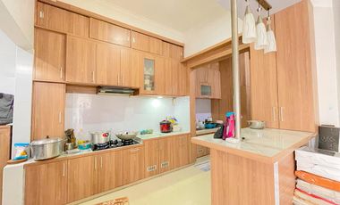 Rumah di kompleks perumahan Sayang-sayang Mataram