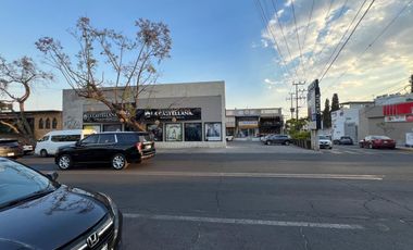 VENTA DE PLAZA COMERCIAL EN RIO MAYO VISTA HERMOSA CUERNAVACA MORELOS