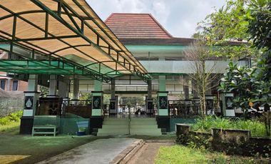 Tepi Jalan Kaliurang