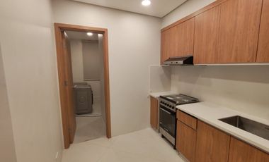 For Lease: 3-Bedroom Unit in The Icon Residences