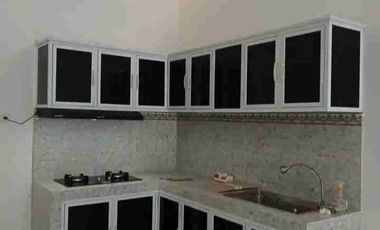 dijual villa Cantik sejuk Asri+Gazebo +Rooftop+private Pool Piyungan Jogja.FULLY FURNISHED