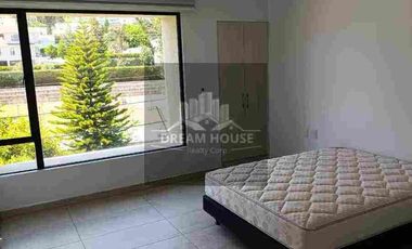 Departamento en Renta, Amoblado con Seguridad 24/7, Cumbayá, Ecuador