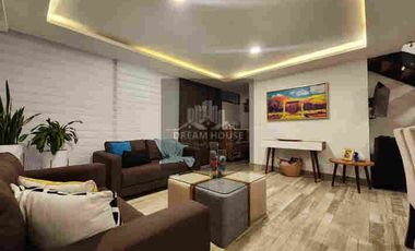 Casa Duplex en Venta, 3 Habitaciones, Conjunto Privado, Tumbaco, Ecuador