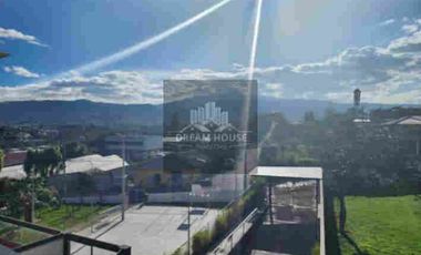 Casa Duplex en Venta, 3 Habitaciones, Conjunto Privado, Tumbaco, Ecuador