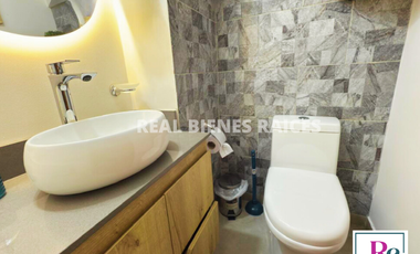 SE ARRIENDA CASA MEDIANERA EN UNIDAD CERRADA CON PORTERÍA 24 HORAS