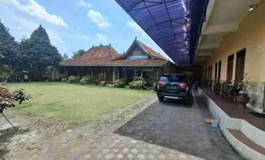 Dijual Guesthouse Klasik Luas Sejuk Asri Cupuwatu Kalasan Sleman.NEGO SAMPAI DEAL