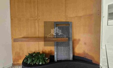 Venta de Casa amplia y luminosa de 4 dormitorios, Sector Quito Tenis, Quito, Ecuador