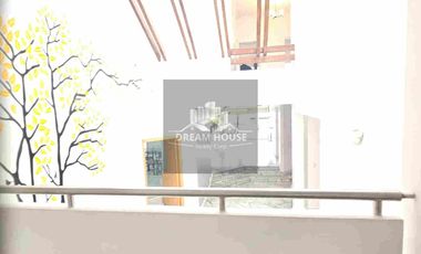 Venta de Casa amplia y luminosa de 4 dormitorios, Sector Quito Tenis, Quito, Ecuador