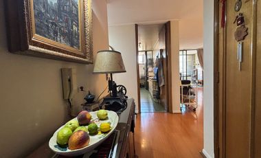 Se Vende Amplio 2D+Estac.+Bod. Providencia Los Leones