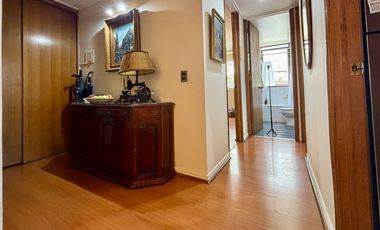 Se Vende Amplio 2D+Estac.+Bod. Providencia Los Leones