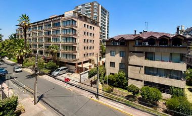 Se Vende Amplio 2D+Estac.+Bod. Providencia Los Leones