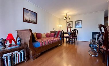 Se Vende Amplio 2D+Estac.+Bod. Providencia Los Leones