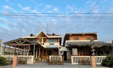 SE VENDE  HOTEL  EN CRUCITA