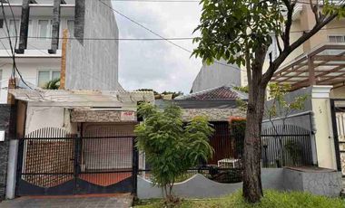 Disewakan Rumah Luas Lapang Kayuputih