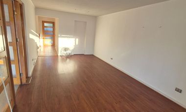 Arriendo maravillosa casa en Sector alto Peñalolén .