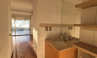 Arriendo maravillosa casa en Sector alto Peñalolén .