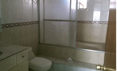 Hermosa casa en renta en la Col. Jardines de Santa María		$22,000