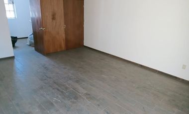 Hermosa casa en renta en la Col. Jardines de Santa María		$22,000