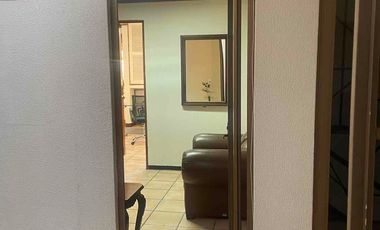 se renta oficina completamente amueblada de 60 m² en la esquina, planta alta colonia Félix Ireta