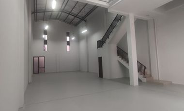 DISEWAKAN GUDANG BIZPARK PIK 2