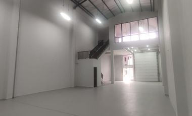 DISEWAKAN GUDANG BIZPARK PIK 2