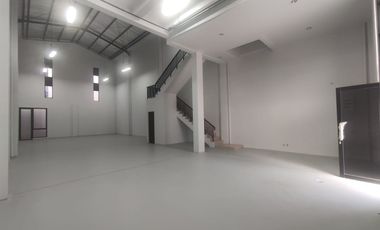 DISEWAKAN GUDANG BIZPARK PIK 2