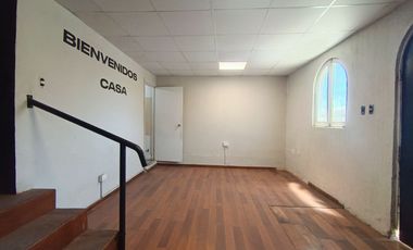 Arriendo local comercial amplio de 2 pisos
