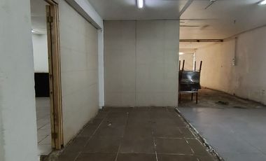 Arriendo local comercial amplio de 2 pisos