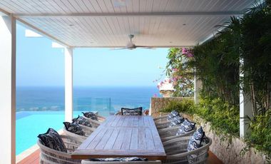 OCEAN CLIFF FRONT VILLA (NEW RENOVATED) WITH SUNSET VIEW