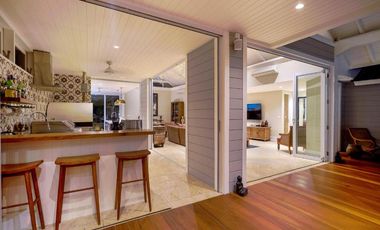 OCEAN CLIFF FRONT VILLA (NEW RENOVATED) WITH SUNSET VIEW