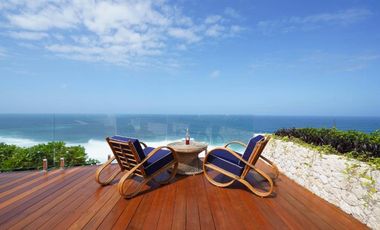 OCEAN CLIFF FRONT VILLA (NEW RENOVATED) WITH SUNSET VIEW
