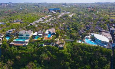 OCEAN CLIFF FRONT VILLA (NEW RENOVATED) WITH SUNSET VIEW