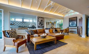 OCEAN CLIFF FRONT VILLA (NEW RENOVATED) WITH SUNSET VIEW