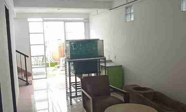 Disewakan Rumah Mekar Wangi Lingkungan tenang