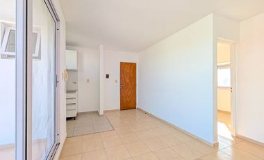 DEPARTAMENTO - 1 DORMITORIO - FRENTE - BALCON - COCHERA - ECHESORTU