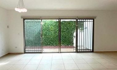 CASA EN VENTA EN CIUDAD DEL CARMEN. FRACCIONAMIENTO MAR AZUL 📍