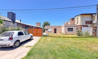 VENTA - CASA- LAS TARDES, ROLDAN