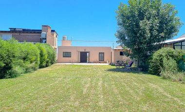 VENTA - CASA- LAS TARDES, ROLDAN