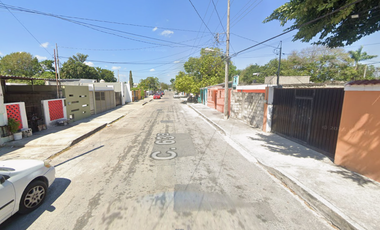 ¡Excelente oportunidad de invertir, iniciar o aumentar tu patrimonio , en esta casa en Mérida, Yucatán, por debajo del valor comercial de