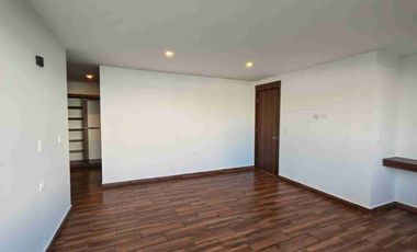 Hermosa Residencia en Lomas 2