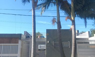 Venta de Casa CON PISCINA EN LUDUEÑA SUR