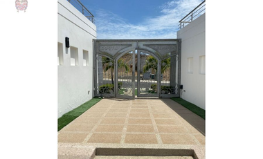 Venta de Casa en la Urbanización Ciudad del Mar,  Manta, Manabí, Ecuador